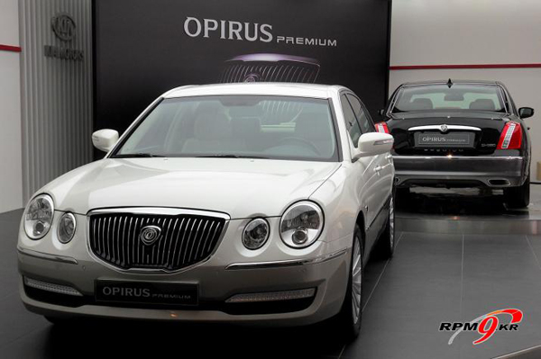Kia представила новый Opirus Premium
