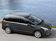 ����� ����-��� Peugeot 5008