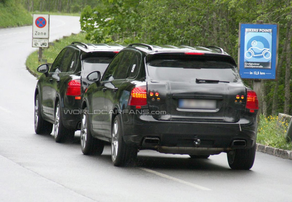 Porsche Cayenne 2011 попался папарацци