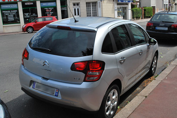 Новый Citroen C3 сняли вживую