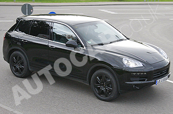 Новый Porsche Cayenne попал в объективы