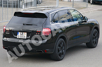 Новый Porsche Cayenne попал в объективы