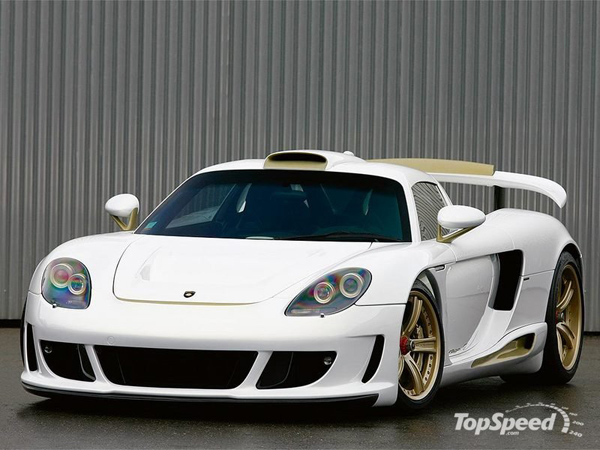 Porsche Carrera GT отделали золотом