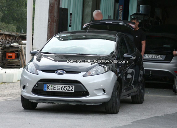 Из Ford Fiesta сделают седан