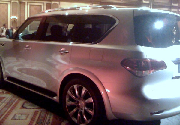 Дизайнеры пригладили Infiniti QX56