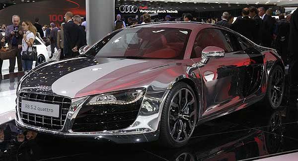 Во Франкфурте показали ослепительную Audi R8