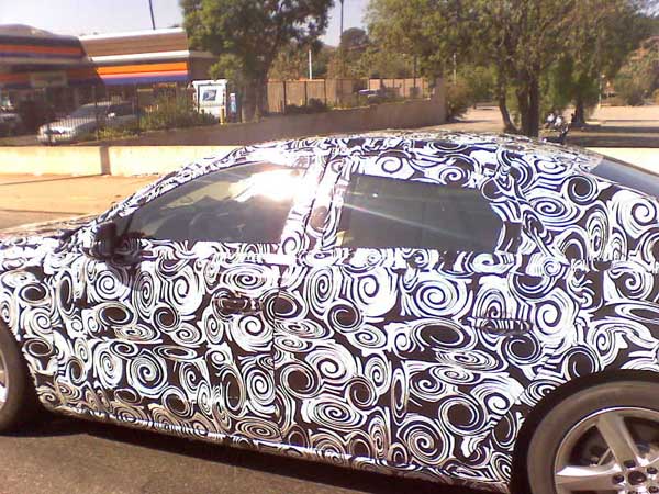 Таинственную Audi поймали папарации