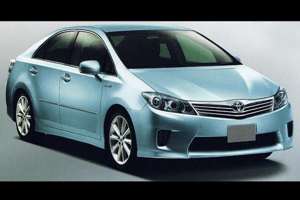 У Prius появится старший брат