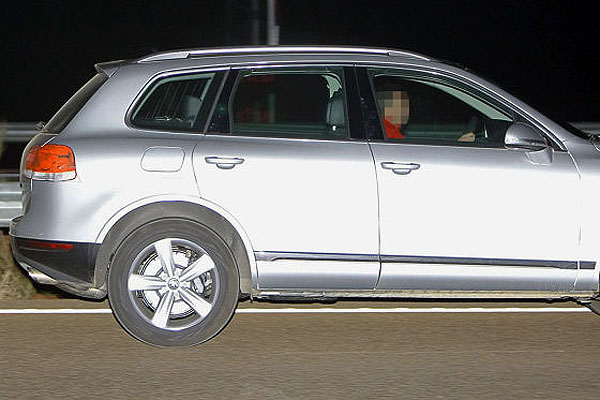 Новый Touareg попал в объектвы камер