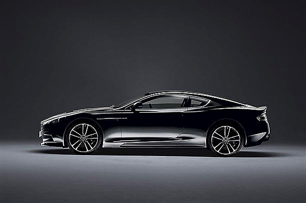 Aston Martin стал чернее ночи
