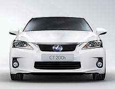 Lexus CT200h: гибрид в помощь