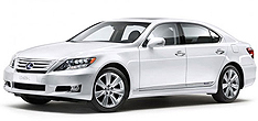 Lexus LS600h добавили комфорта