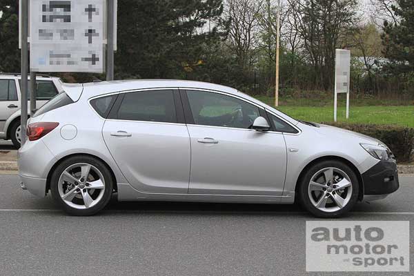 Opel представит еще одну версию Astra