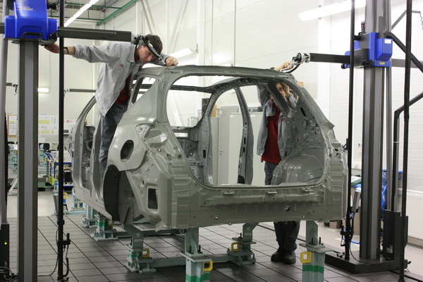 Nissan проверяет качество российского Murano