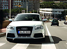 ����� Audi RS3 �� ������� �����-�����
