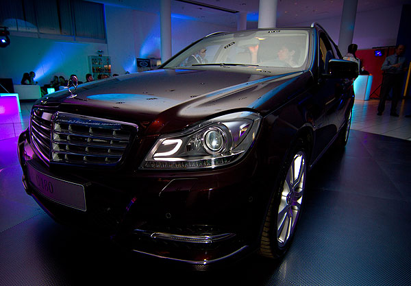 Mercedes начал продажи обновленного С-Класса