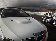 �������� BMW M3 ������ ���������� BMW S1000 RR
