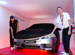 Компания BMW показала в Москве Concept M5
