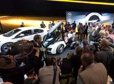 Opel ������ �� ����������������� ������� � �������