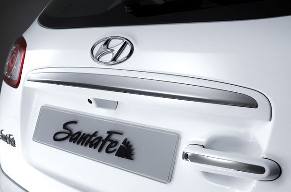 Hyundai обновила кроссовер Santa Fe