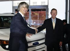 Ford Explorer �������� �������� � ������