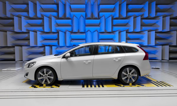 Мелодия для электромобиля, исполняет Volvo
