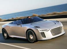 Audi e-tron Spyder: ���������� �������-��������