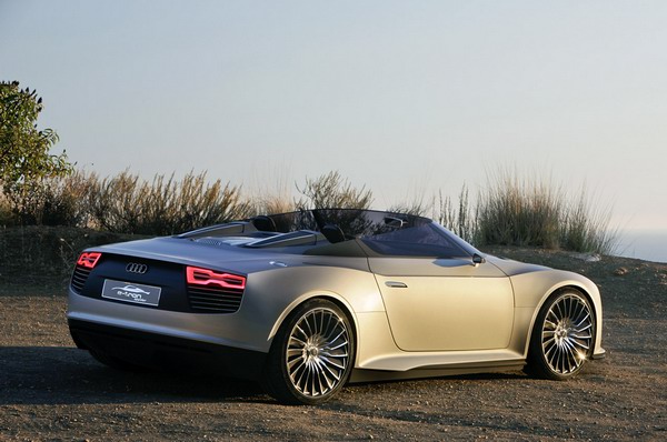 Audi e-tron Spyder: электрокар премиум-сегмента Фото: Autoblog.com 