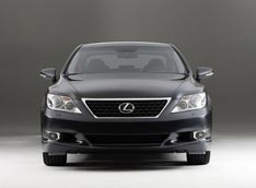 �������� �������������� � BMW �� Lexus