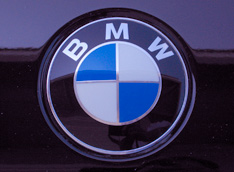 ����� 30 ����� ���� BMW ������� ��-�� ����������