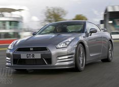 Nissan GT‑R ������ ������