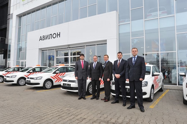 АВИЛОН передал компании Ласточка 50 Volkswagen Polo седан