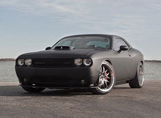 Dodge Challenger SRT8 в матовом наряде Dodge Challenger SRT8 в матовом наряде
