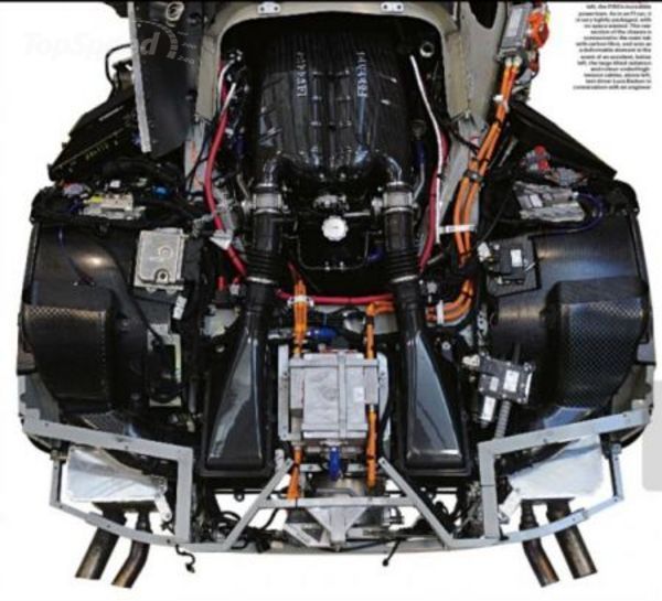В сеть утекли изображения мотора Ferrari F70
