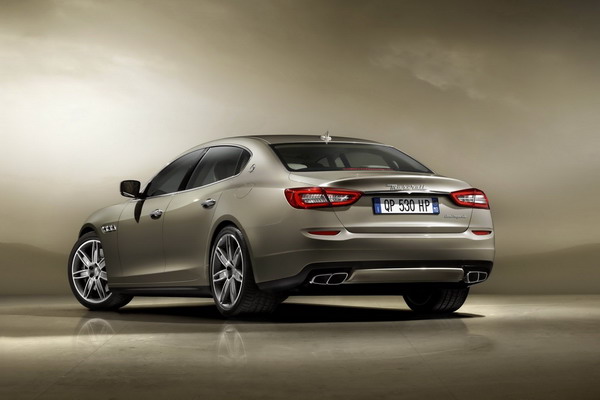 Maserati показал шестое поколение Quattroporte