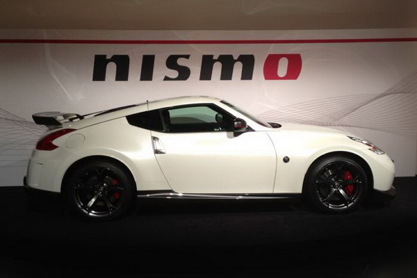 Nissan совместно с Nismo показали 370Z для удовольствия