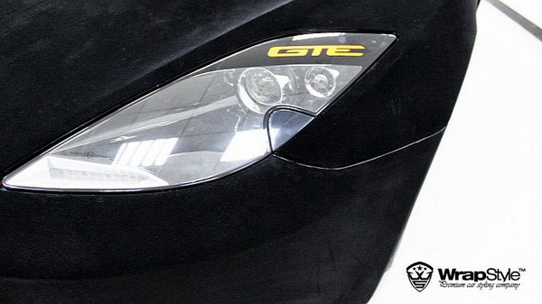 Новая тенденция заворачивать машины в бархат Фото: Autoevolution.com Новая тенденция заворачивать машины в бархат Фото: Autoevolution.com