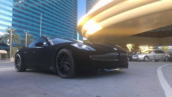 Новая тенденция заворачивать машины в бархат Фото: Autoevolution.com Новая тенденция заворачивать машины в бархат Фото: Autoevolution.com