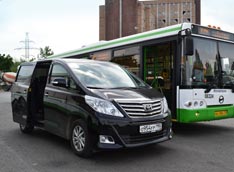 Toyota Alphard: ����������