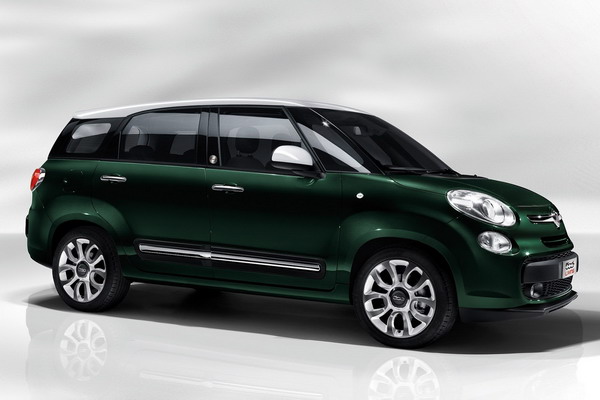 FIAT представил семиместный 500L Living