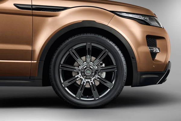 Range Rover Evoque получил ряд обновлений