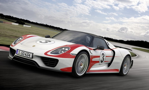 Porsche 918 Spyder официально представлен