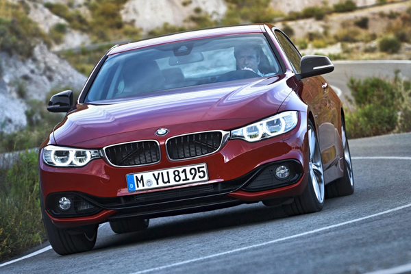 В России сегодня стартовали продажи купе BMW 4-Series