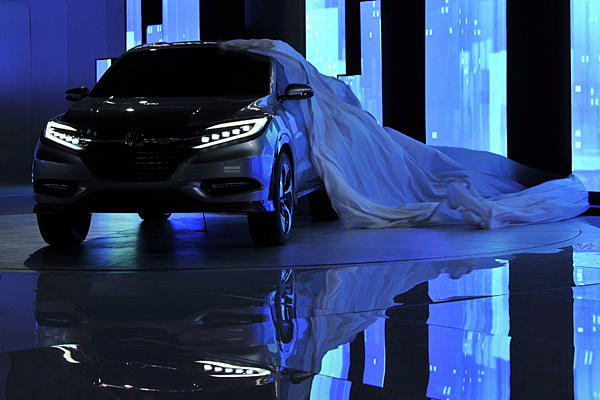 Honda подготовила серийный компактный кроссовер