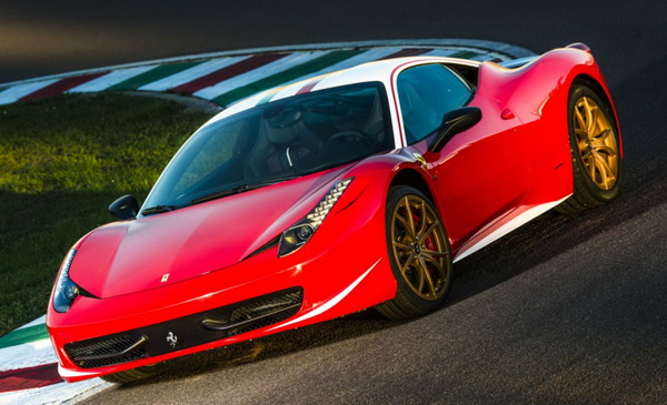 Ferrari посвятил 458 Italia Ники Лауде
