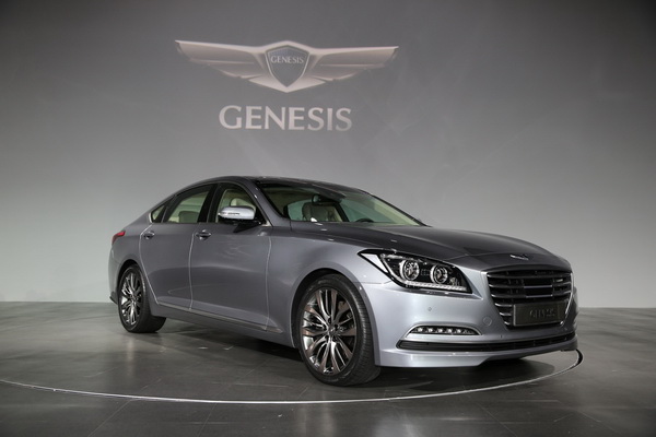 Hyundai презентовал второе поколение Genesis