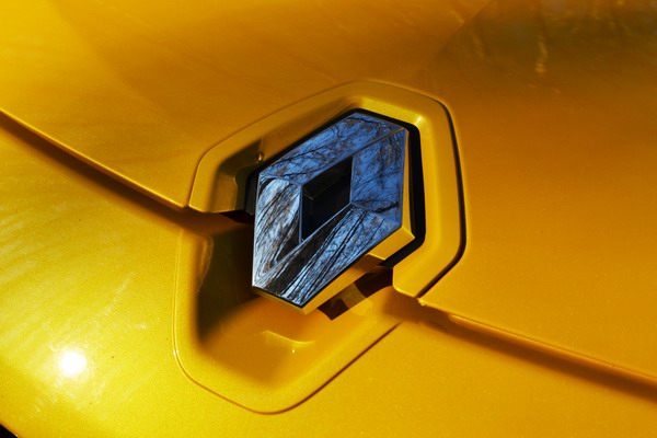 Renault Megane RS: в каждый дом по спорткару