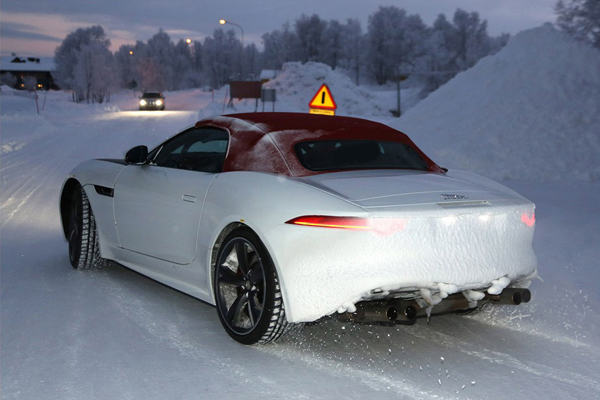 Jaguar тестирует F-Type с 4-цилиндровым мотором