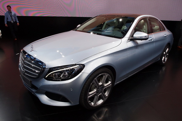 Хватит ли C-Class маленького 41-литрового топливного бака?