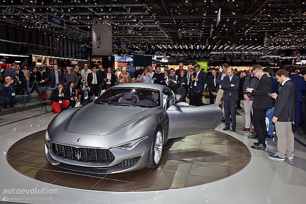 Maserati представила концепт Alfieri